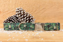 Load image into Gallery viewer, Green Poinsettia Dog Collar
