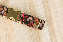 Load image into Gallery viewer, Holly & Pine Cones Dog Collar