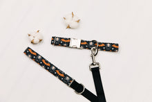 Load image into Gallery viewer, It's Freakin' Bats Dog Collar