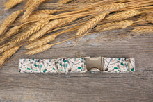 Load image into Gallery viewer, Arrows Dog Collar