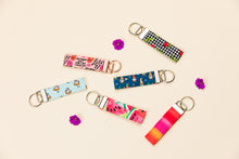 Load image into Gallery viewer, Summer Keychains
