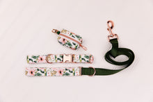 Load image into Gallery viewer, Hawaiian Hibiscus Water Resistant Dog Collar