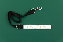 Load image into Gallery viewer, Winter Fox Matching Dog Leash