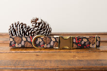 Load image into Gallery viewer, Holly &amp; Pine Cones Dog Collar