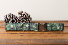 Load image into Gallery viewer, Green Poinsettia Dog Collar