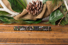 Load image into Gallery viewer, Black Pine Needles Cat Collar