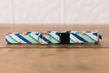Load image into Gallery viewer, Green Striped Cat Collar