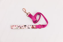 Load image into Gallery viewer, Pink Butterflies Matching Dog Leash