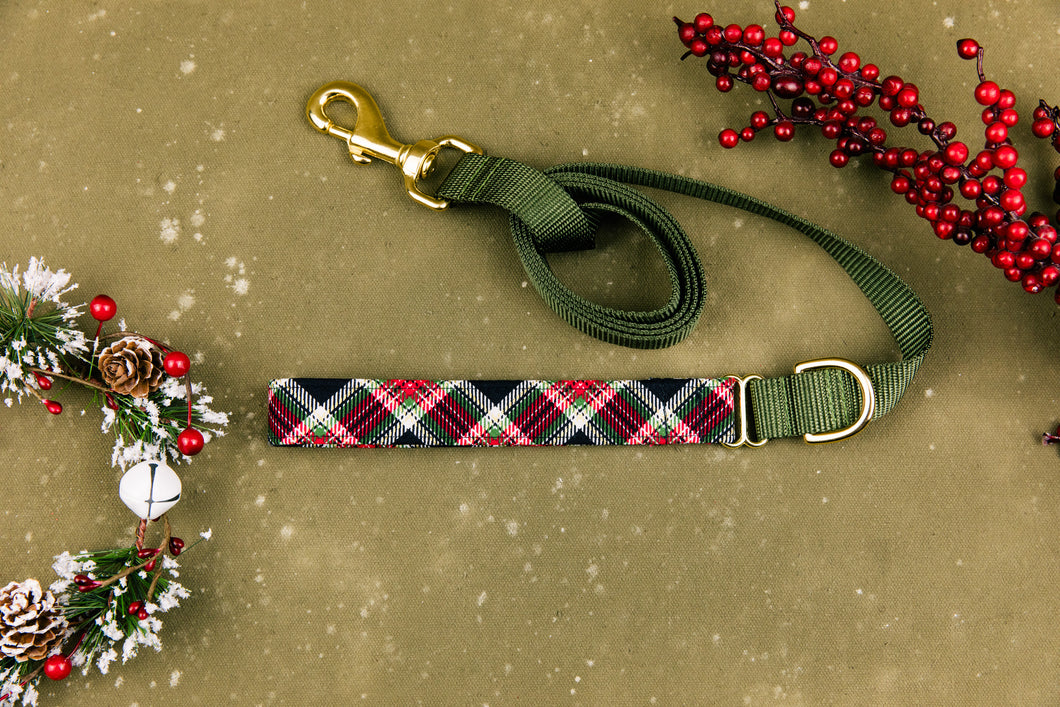 Black and Red Winter Plaid Matching Dog Leash