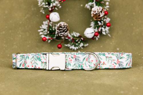 Mistletoe Dog Collar