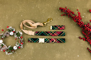 Gilded Festive Plaid Dog Collar