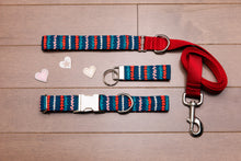 Load image into Gallery viewer, Valentine’s Striped Hearts Dog Leash